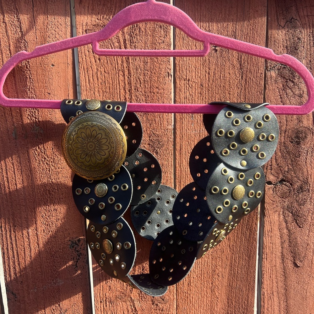 Shyanne Black and Gold Bohemian Belt